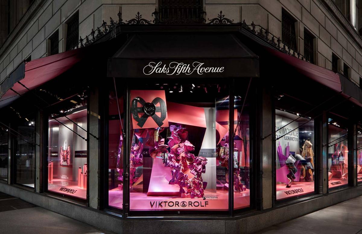 Viktor & Rolf display