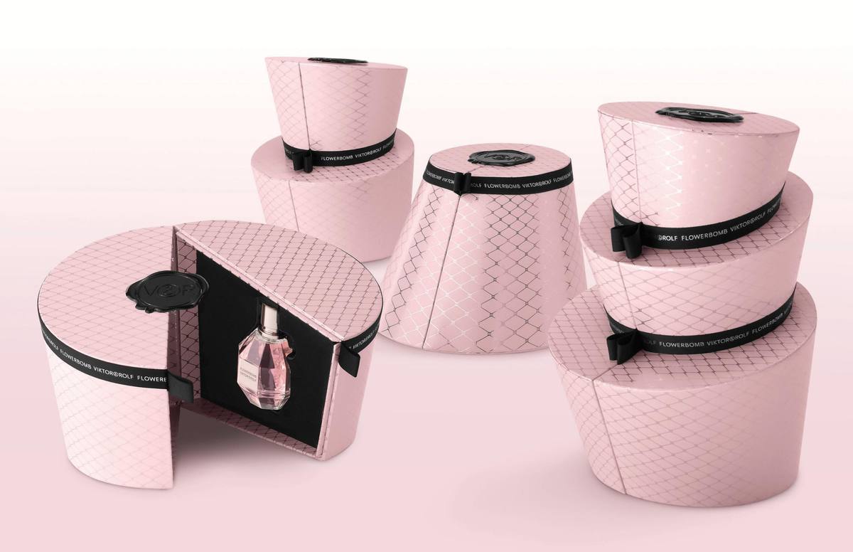 Viktor & Rolf packaging